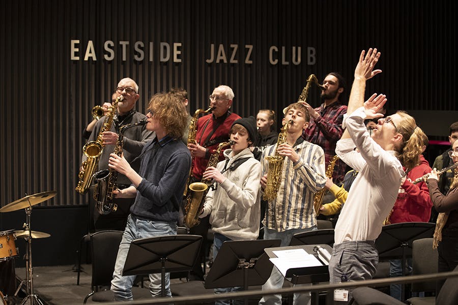  group playing in jazz club