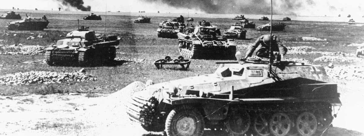 Small Margins 1200x450 - Tanks on a battlefield (black and white)