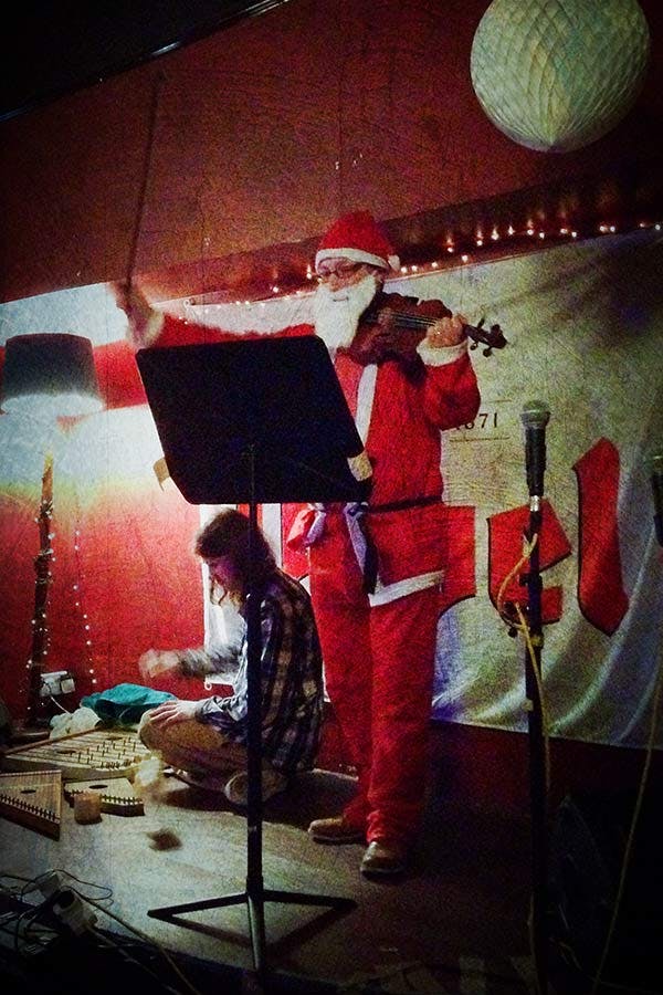Composition - Performing Santa