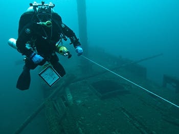 Underwater diver credit NOAA
