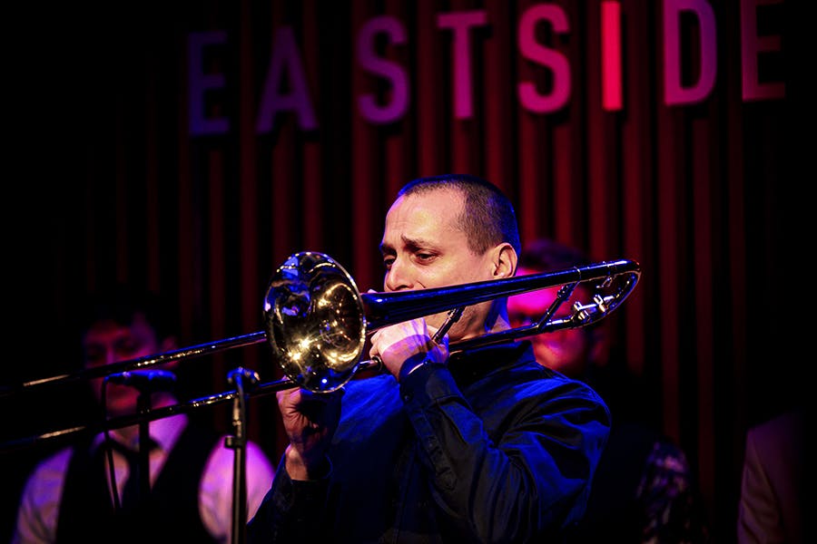 Marcin Muras - plaing trumpet