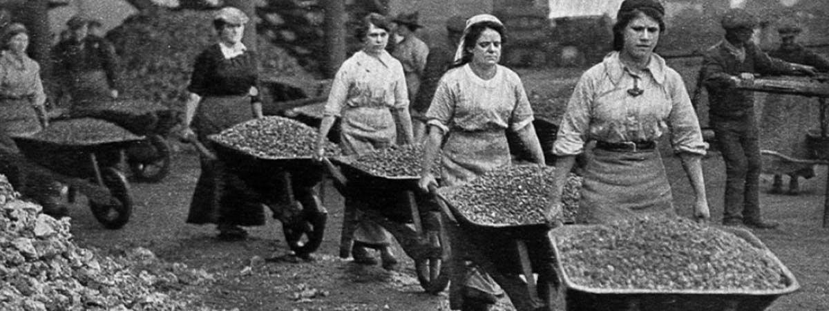 Womens War Work in maintaining the industries and export trade of the United Kingdom